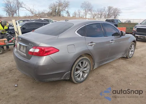 2013 Infiniti M37X z USA, uszkodzony, nr VIN JN1BY1AR9DM601624